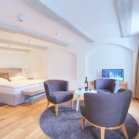 Anno 1433 ホテル 3*